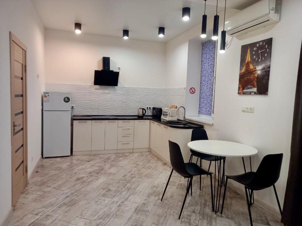 Apart Poltavska Kropywnyzkyj Exterior foto